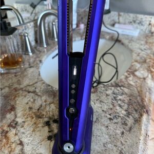 Dyson Purple Hair Tool